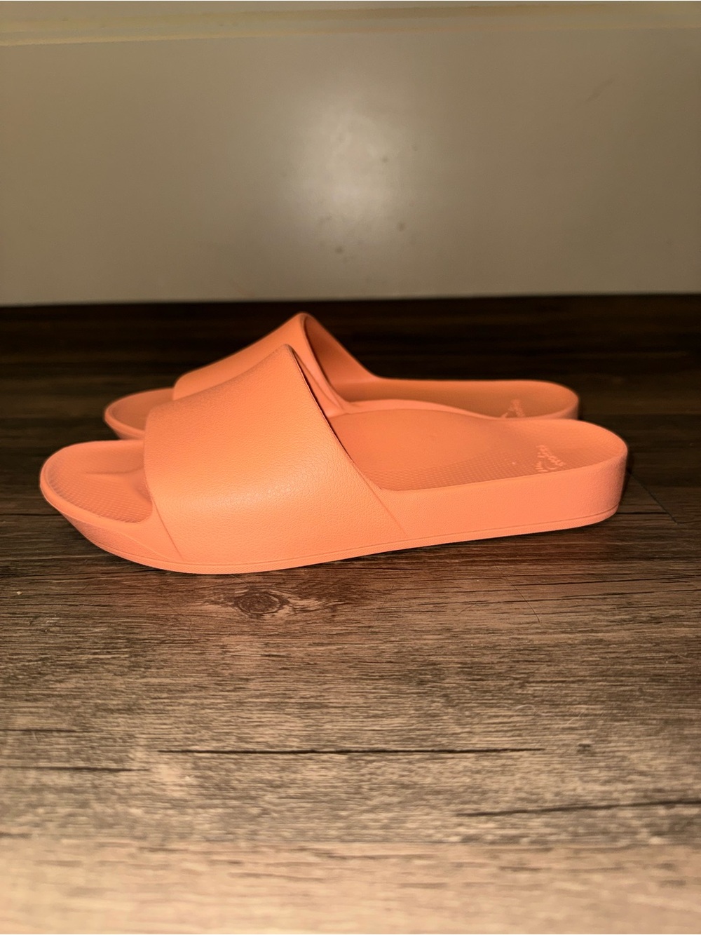 Archies Arch Support Slides in Peach Orange Womens Size 8 Mens Size 7 NWOB - Picture 2 of 5